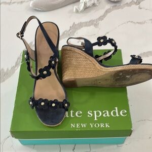 Kate Spade Dark Blue Floral Platform Wedges🩵